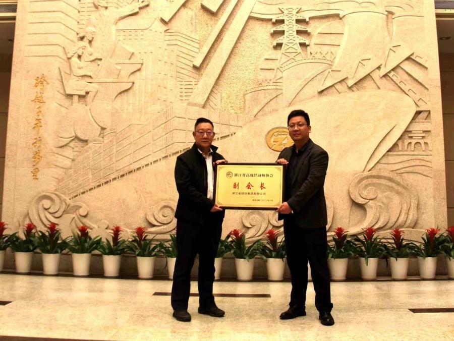 16669206931541589wzA.jpg 3.jpg